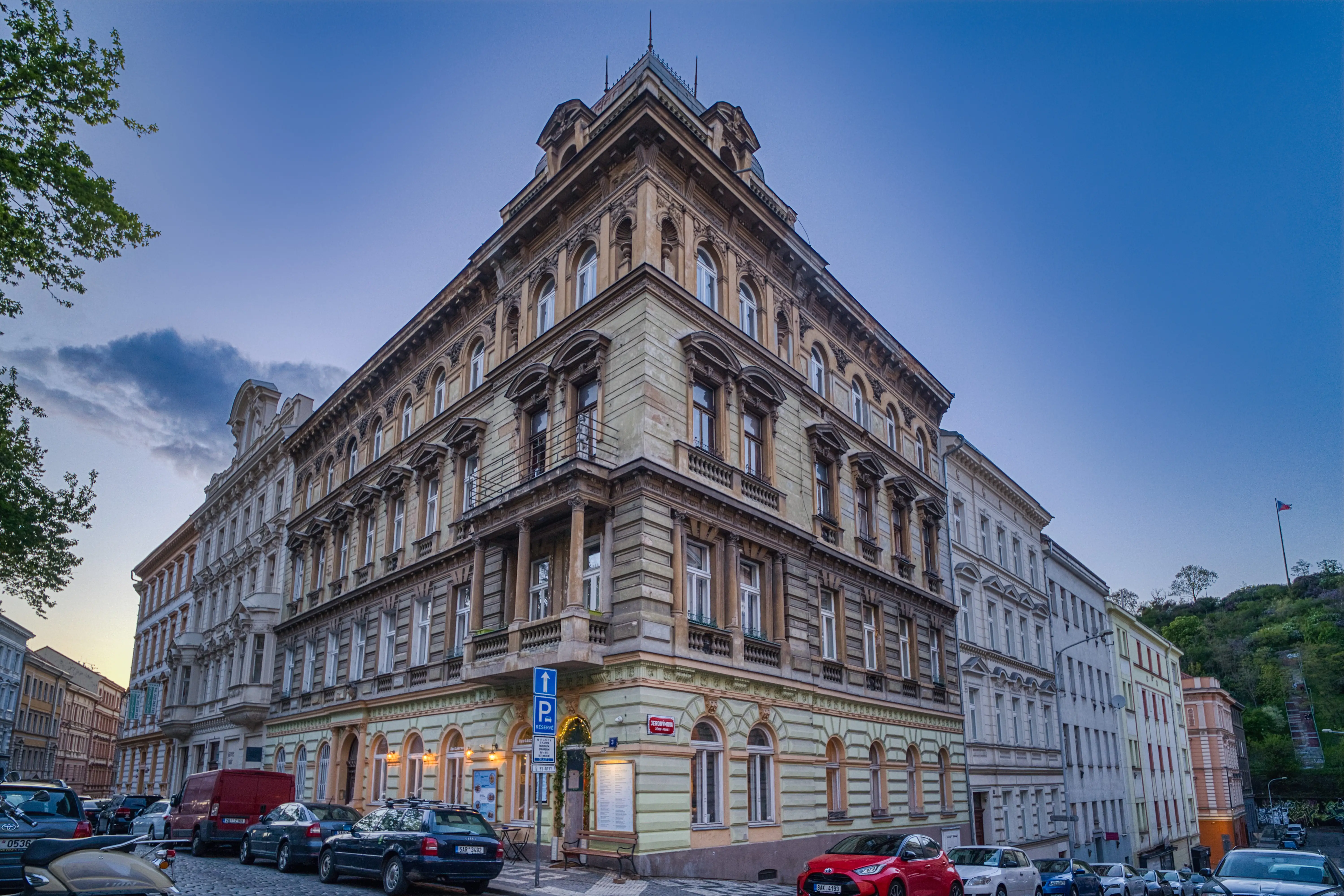 J3 Prague Apartments Booking